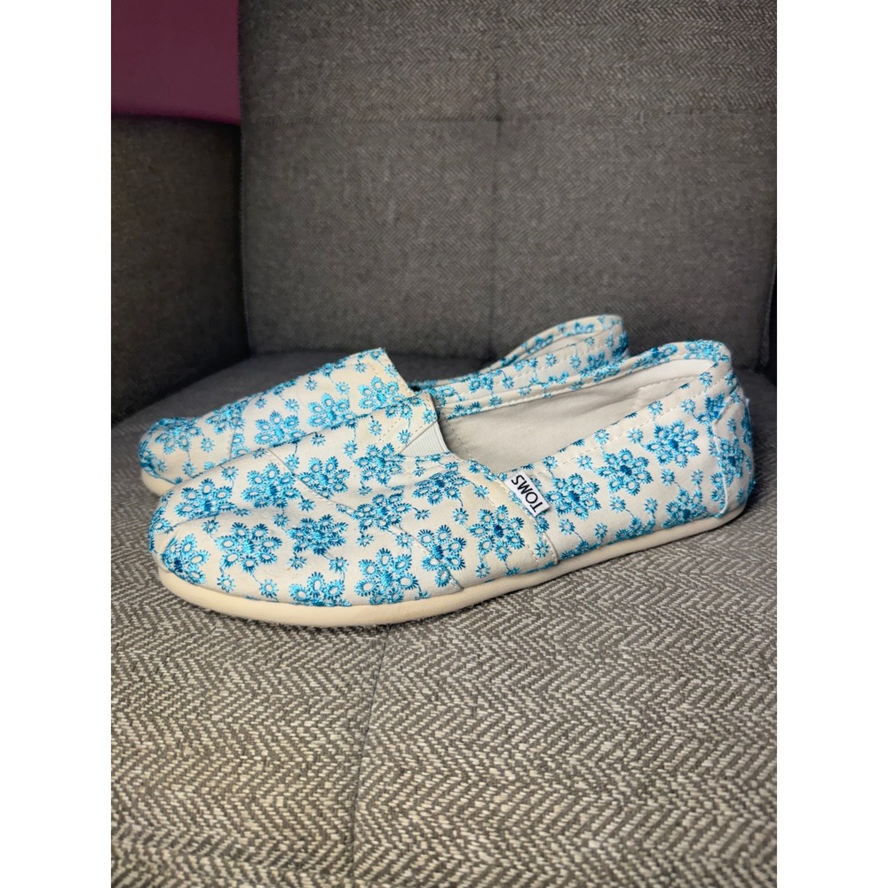TOMS Classic Alpargata Blue Floral Embroidered Canvas Slip On Flats Womens 11